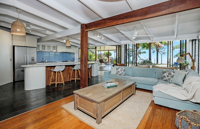 Absolute Beachfront House with Private Pool - Foto 9