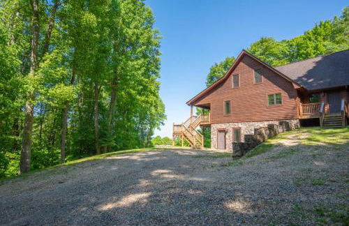 Blue Ridge Mountain Retreat - 30 acres to explore & VIEWS, Sleeps 15 - Foto 35