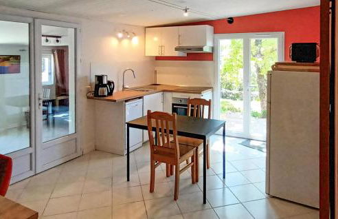 Cozy Home In Besse Sur Issole With Swimming Pool - Foto 6