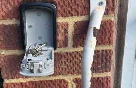 Entire 2 bed apartment - Up to 4 guest - 10 min from station & town centre - Foto 14