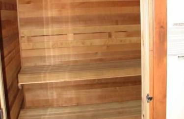 Large Studio Condo with Full Kitchen, Ski, Bike, Beautiful Balcony Views Hottub Fireplace - Foto 7