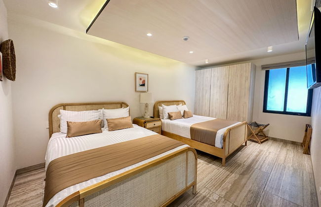 3BR Ground Floor Condo With Direct Pool Access - Foto 48