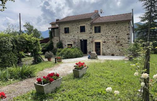 Casale del Pozzo-Villa with pool - Fosdinovo in the borgo of Pulica - Foto 6