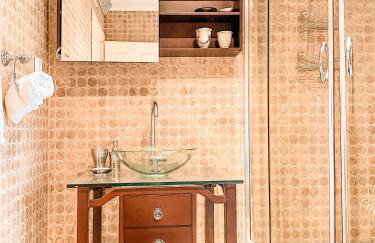 Sunny Villa, With Pool, BBQ, View, Parking - Foto 32