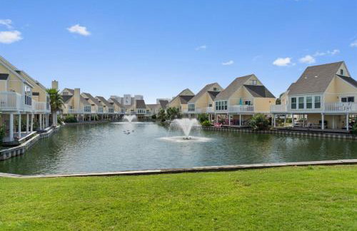 Coastal Snowbird Haven Beach, Golf, Tennis & Pool - Foto 27