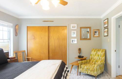 Four Bedroom Ranch Retreat with a Stunning Pool - Foto 39