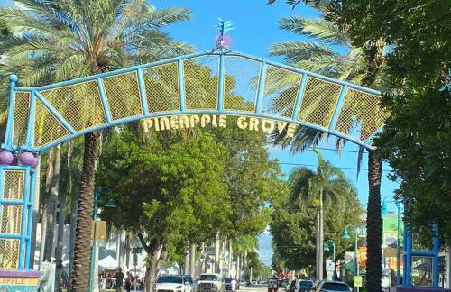 2 mins to Downtown Atlantic Ave-3 mins to Beach-600mbps-BBQ-Fenced Yard - Foto 30