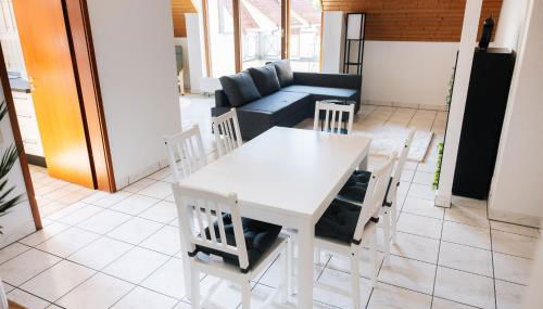 Grosse Galerie-Wohnung Airport Messe Stuttgart - Balkon - Parkplatz - Foto 3