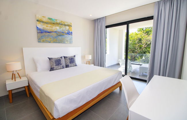 Nick Price Apartments by Spot Rentals - Photo 8