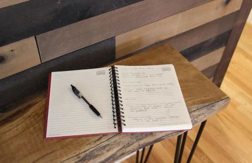 River Rock Cabin - Comfortable, Private Home with King Beds & Mountain Views - Foto 46