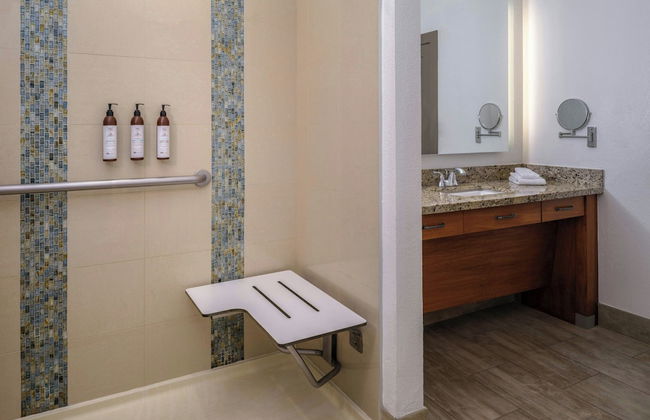 Marriott's Mountain Valley Lodge at Breckenridge - Photo 19