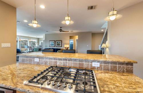 5BR 3BA Spicewood Prime Waterfront w Dock, Theater and Game Room by Austin Vacay - Foto 8