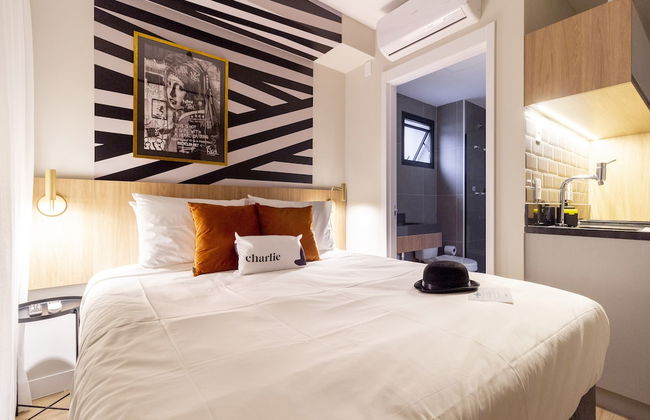 Charlie Uwin Brooklin - Foto 11