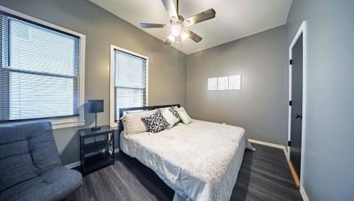 Little Italy Gem Close to CWRU, Cleveland Clinic & Top Restaurants w King Bed - Foto 2