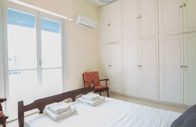 Spacious New apt w View in Agia Varvara - Foto 1