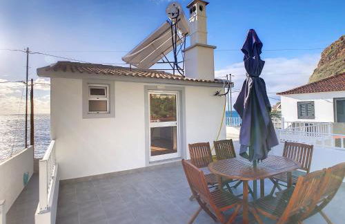 Naya Beach House by LovelyStay - Photo 41