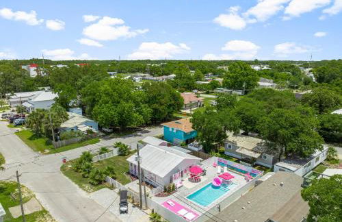 Pink Prerogative Beach Bungalow with Private Pool - Photo 29