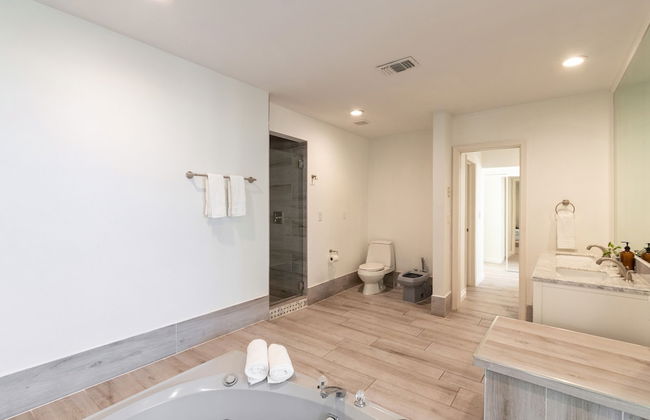 Sea Breeze by Avantstay Across From Fort Lauderdale Beach Pool Out Door Dining Fire pit - Foto 22