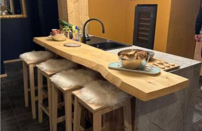Maison Familiale Style Chalet - Centre village - Foto 5