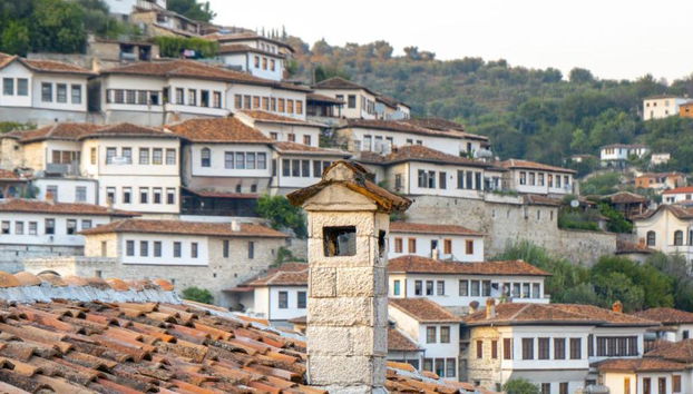 Descubra Berat: A cidade das janelas sobrepostas - Tour de Dia Inteiro - Foto 5