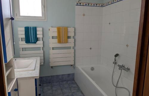 Entre plage et vignobles Maison trois chambres - Foto 19