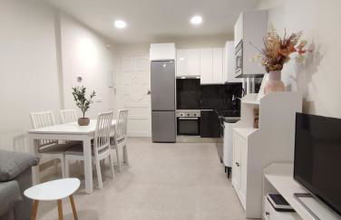 MON ART - Piso turístico en el centro de Logroño - ESTACIÓN DE TREN LOGROÑO - Foto 32