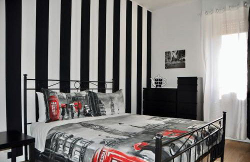 Nolo Black White & Coral - Foto 1