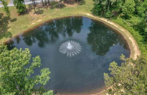 Modern 2BR Aparment near NC ZOO w Parking - Foto 58