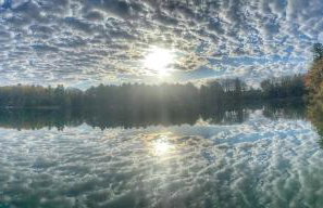 Bryan Lake Oasis in Downtown Lake Ann - Foto 6