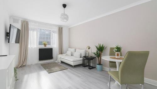Stylish 1BD Canal-Side Flat with Private Garden - Foto 1
