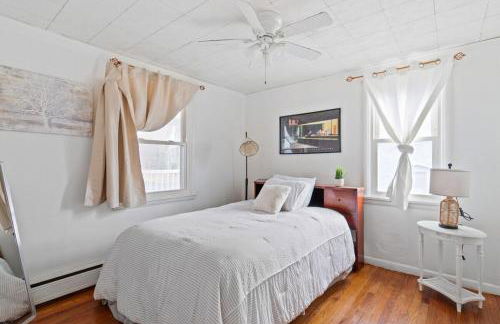 NEW " Fall Season " cozy 2 bed flat with open concept - Foto 18