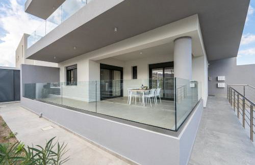 Estia Comfort Stay - Photo 8