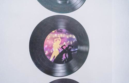 Incredible Home With Games Room, Sleeps 8, Parking Included, Perfect For Groups, Families, Contractors, Professionals - Photo 44