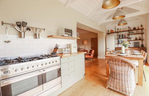 Roughtor Barn - Photo 14