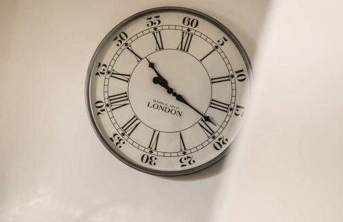 Liverpool City Centre - Fabulous 3 En-suite Bedrooms - Sleeps 10 People - Foto 3