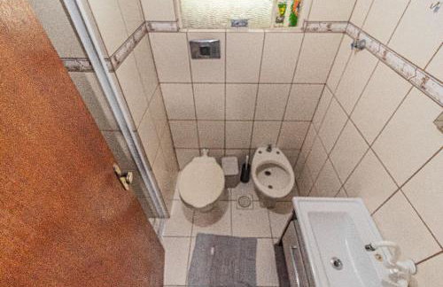 AP familiar com parquinho perto do centro - Foto 5