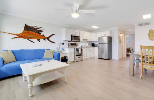 Sailfish Suites 5 - Waterfront Lodging - Photo 8