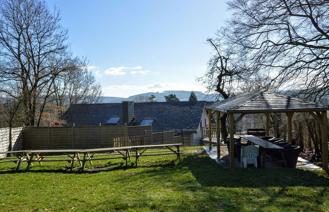 Modern Holiday Home with Hot Tub & Sauna in Ardennes - Photo 29
