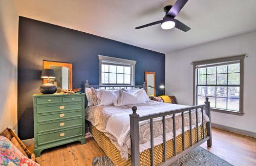 Graford Cabin with Rooftop Deck and Lake Views! - Foto 12