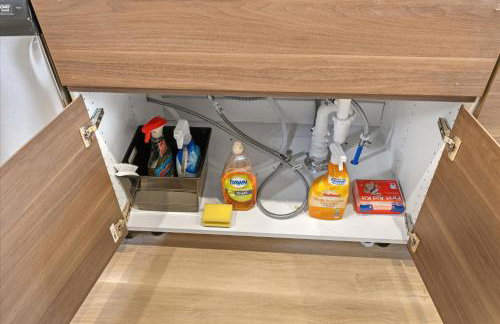 Spacious Downtown Indy Home Perfect for Groups - Photo 28