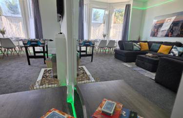 Spacious - Free Parking - Sleeps 6 - M20-FolkestoneCentralStation - Foto 45