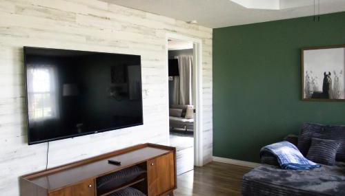 Bountiful Cabin - Hot Tub - Foto 4