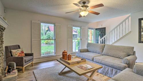 1 Mi to Downtown Highlands Cottage with Sunroom - Foto 5