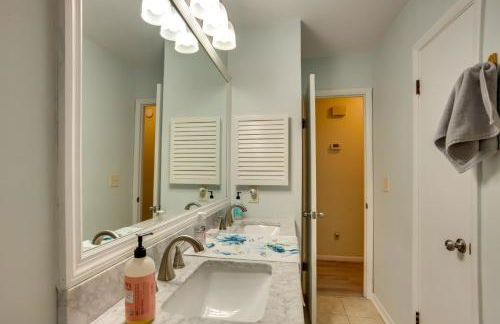 Downtown Home with Yard and BBQ - 6 Mi to Downtown! - Photo 14