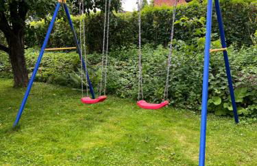 NEW Spacious House with large garden - Foto 49