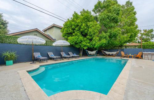 Angel&Rose Universal Hollywood Heated Pool House King Bed - Foto 67