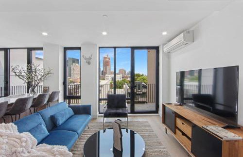 149BK-601 NEW PH 2BR-2Bath Private Rooftop W D - Foto 1