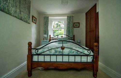 Characterful 2 bed cottage in excellent location - Photo 16