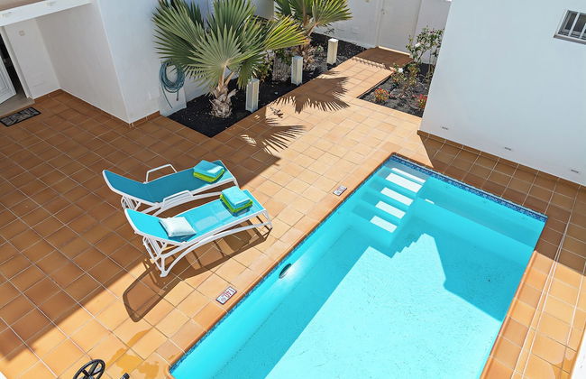 3bed Villa- Pool, Outdoor Dining Terrace, Sea View - Photo 17
