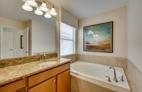 5 Mi to Walt Disney World! Gem with Resort Perks - Foto 17